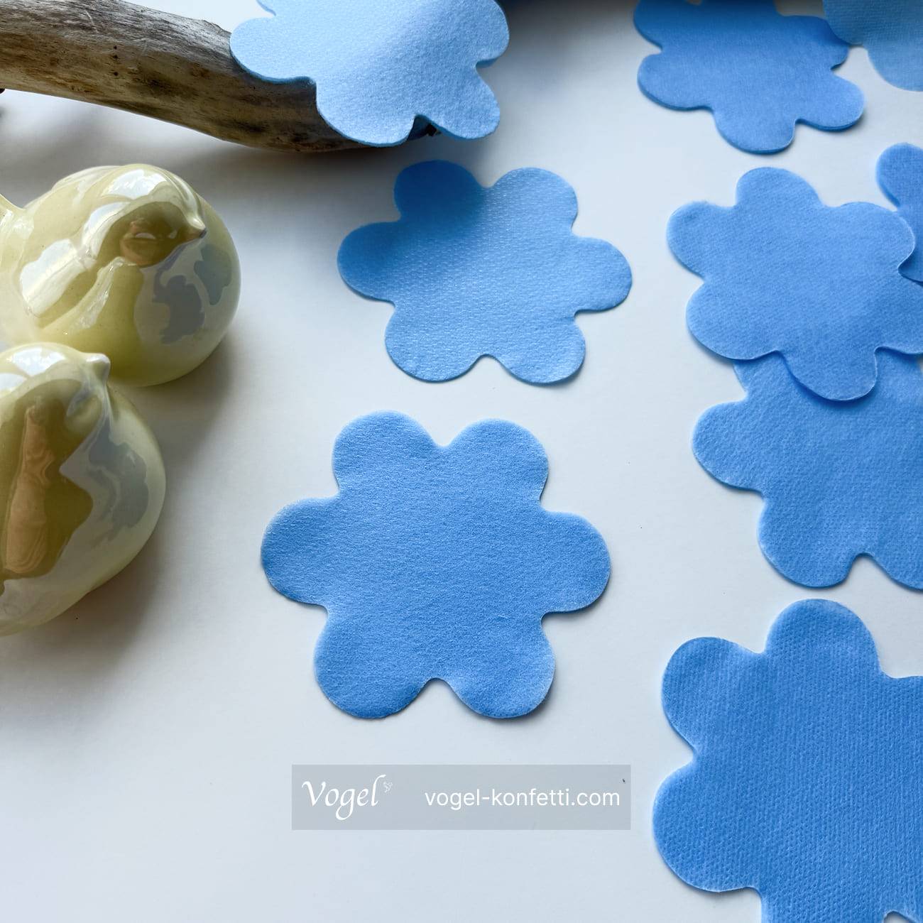 fluffy - flower (blue) - 02