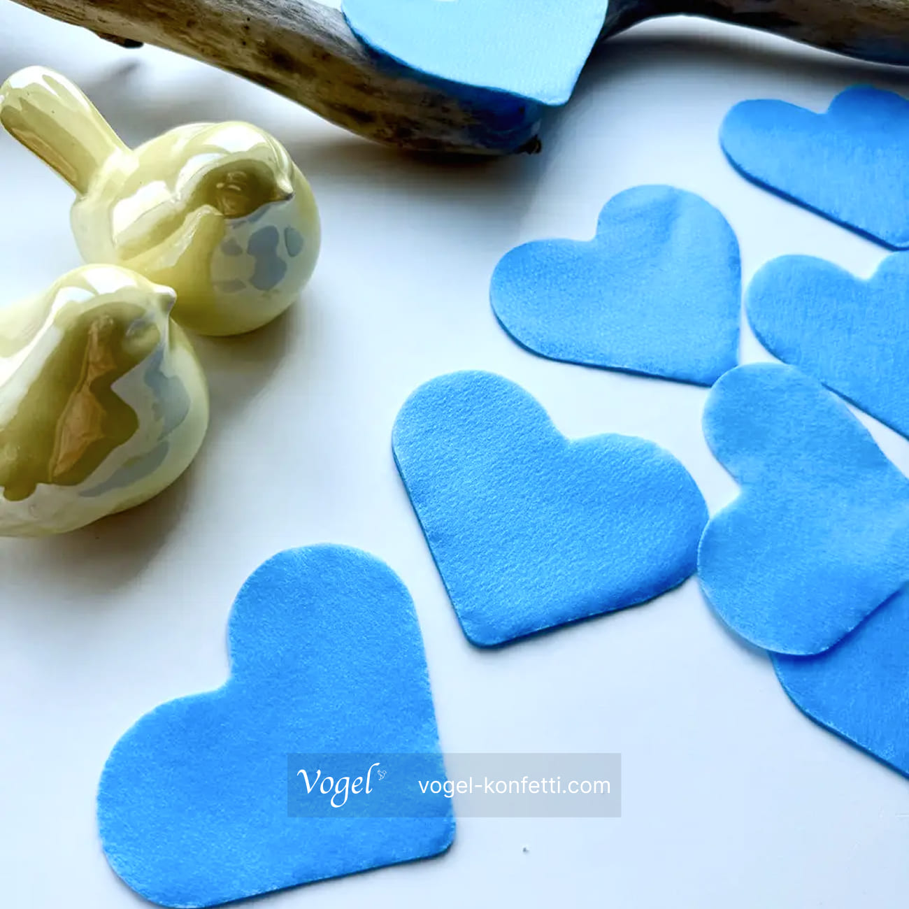 fluffy - heart (blue) - 02